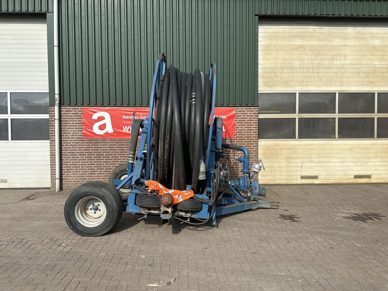 Haspel met eigen pomp - Gebruikt - Pulverizador suspendido: foto 1 Haspel met eigen pomp - Gebruikt - Pulverizador suspendido: foto 1