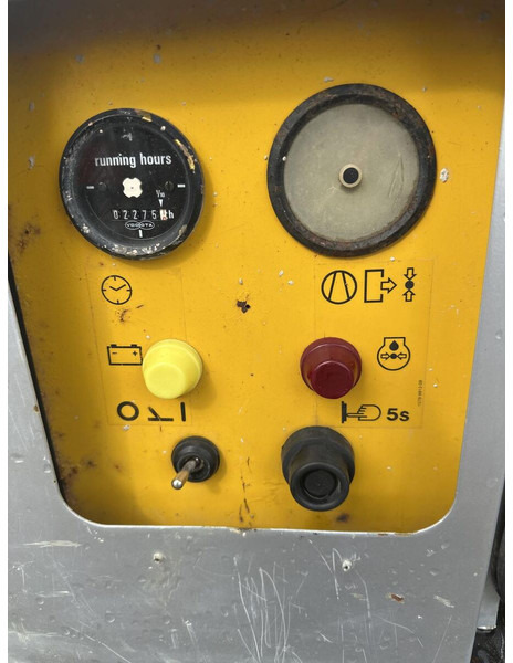 Compresor de aire lucht compressor - Gebruikt: foto 10 Compresor de aire lucht compressor - Gebruikt: foto 10