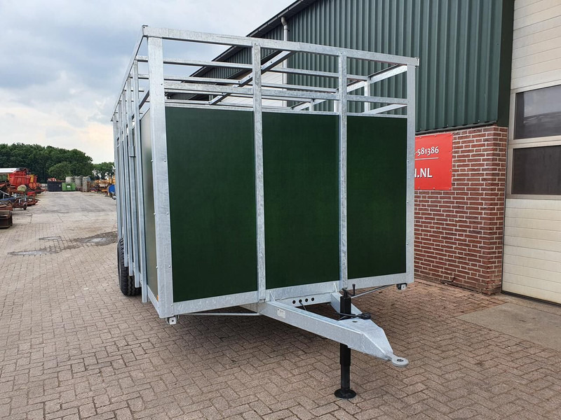 Veewagen voor 6 a 7 koeien - Remolque agrícola: foto 4 Veewagen voor 6 a 7 koeien - Remolque agrícola: foto 4