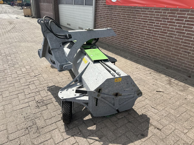 Zocon - Barredora cucharón: foto 2 Zocon - Barredora cucharón: foto 2