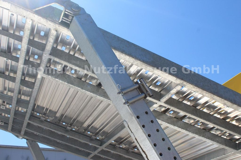 Camión portavehículos, Furgoneta nuevo Iveco DAILY 70C18 Festplateau 2 Etagen Autotransporter: foto 13