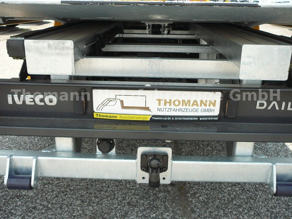 Grua de remolque autos, Furgoneta nuevo Iveco DAILY 70C18 Schiebeplateau Luftfederung Navi: foto 9
