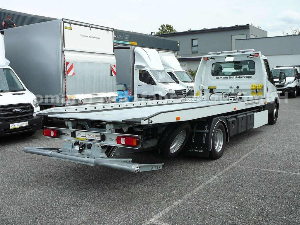 Iveco DAILY 70C18 Schiebeplateu Hubbrille Luftfed Navi Iveco DAILY 70C18 Schiebeplateu Hubbrille Luftfed Navi - Grua de remolque autos, Furgoneta: foto 5 Iveco DAILY 70C18 Schiebeplateu Hubbrille Luftfed Navi Iveco DAILY 70C18 Schiebeplateu Hubbrille Luftfed Navi - Grua de remolque autos, Furgoneta: foto 5
