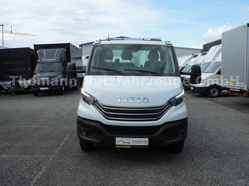 Iveco DAILY 70C18 Schiebeplateu Luftfed Navi Iveco DAILY 70C18 Schiebeplateu Luftfed Navi - Grua de remolque autos, Furgoneta: foto 3 Iveco DAILY 70C18 Schiebeplateu Luftfed Navi Iveco DAILY 70C18 Schiebeplateu Luftfed Navi - Grua de remolque autos, Furgoneta: foto 3