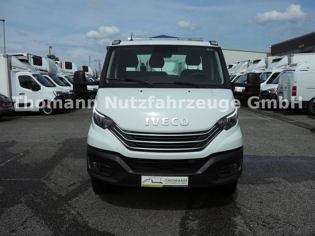 Iveco DAILY 72C18 Schiebeplateu Hubbrille Luftfed Navi Iveco DAILY 72C18 Schiebeplateu Hubbrille Luftfed Navi - Grua de remolque autos, Furgoneta: foto 3 Iveco DAILY 72C18 Schiebeplateu Hubbrille Luftfed Navi Iveco DAILY 72C18 Schiebeplateu Hubbrille Luftfed Navi - Grua de remolque autos, Furgoneta: foto 3