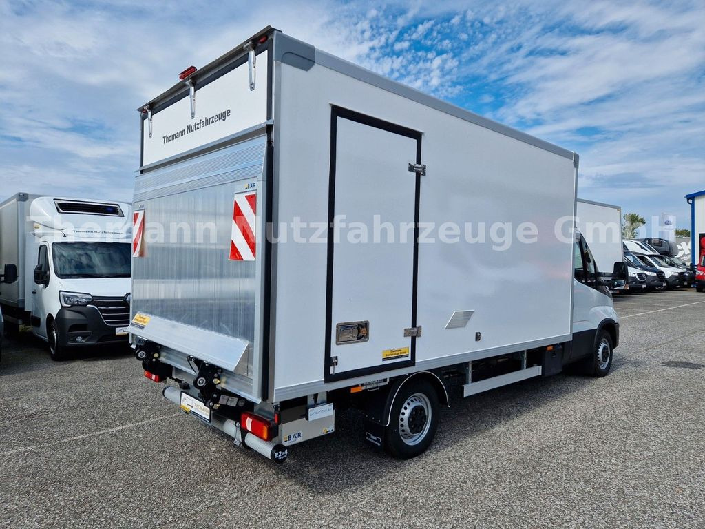 Iveco Daily 35S18 Kühlkoffer LBW BÄR Xarios 300 GH Iveco Daily 35S18 Kühlkoffer LBW BÄR Xarios 300 GH - Furgoneta frigorifica: foto 4 Iveco Daily 35S18 Kühlkoffer LBW BÄR Xarios 300 GH Iveco Daily 35S18 Kühlkoffer LBW BÄR Xarios 300 GH - Furgoneta frigorifica: foto 4