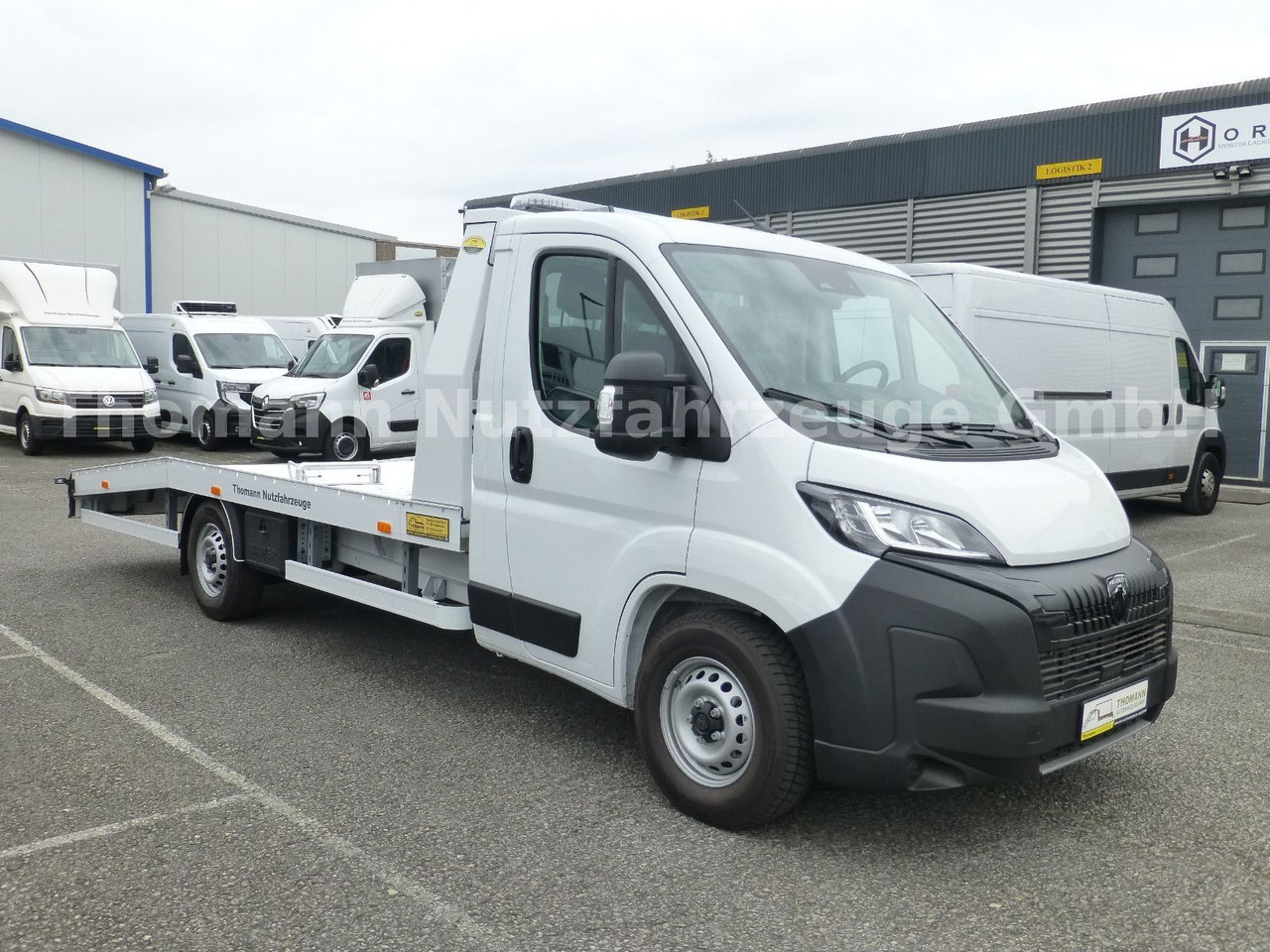Peugeot Boxer Abschleppwagen Klima AHK R-Camera - Grua de remolque autos: foto 1 Peugeot Boxer Abschleppwagen Klima AHK R-Camera - Grua de remolque autos: foto 1