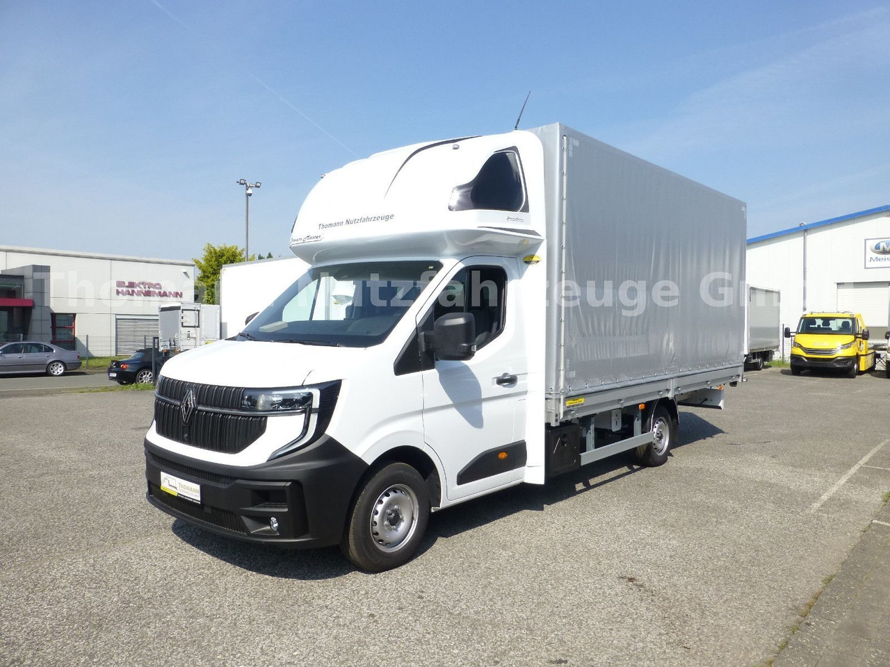 Renault NEW Master Pritsche Plane Schlafkabine - Furgoneta con lona: foto 1 Renault NEW Master Pritsche Plane Schlafkabine - Furgoneta con lona: foto 1