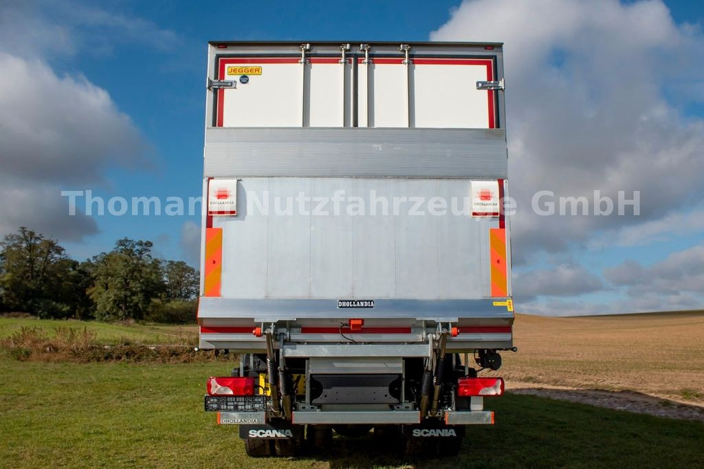 Scania P280 18t Premium Kühlkoffer Supra 850 Scania P280 18t Premium Kühlkoffer Supra 850 - Camión frigorífico: foto 3 Scania P280 18t Premium Kühlkoffer Supra 850 Scania P280 18t Premium Kühlkoffer Supra 850 - Camión frigorífico: foto 3