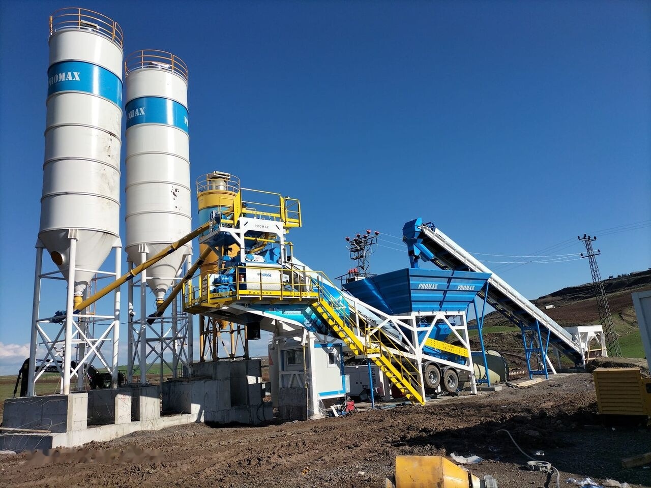 Promax Mobile Concrete Batching Plant PROMAX M100-TWN (100m³/h) - Planta de hormigón: foto 3 Promax Mobile Concrete Batching Plant PROMAX M100-TWN (100m³/h) - Planta de hormigón: foto 3