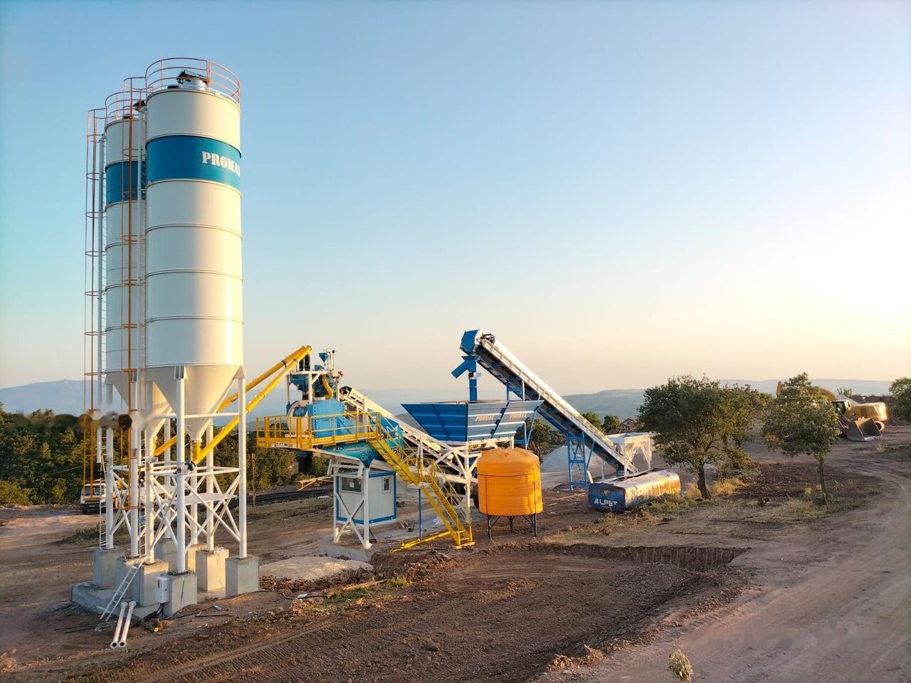 Promax Mobile Concrete Batching Plant PROMAX M60-SNG (60m3/h) - Planta de hormigón: foto 5 Promax Mobile Concrete Batching Plant PROMAX M60-SNG (60m3/h) - Planta de hormigón: foto 5