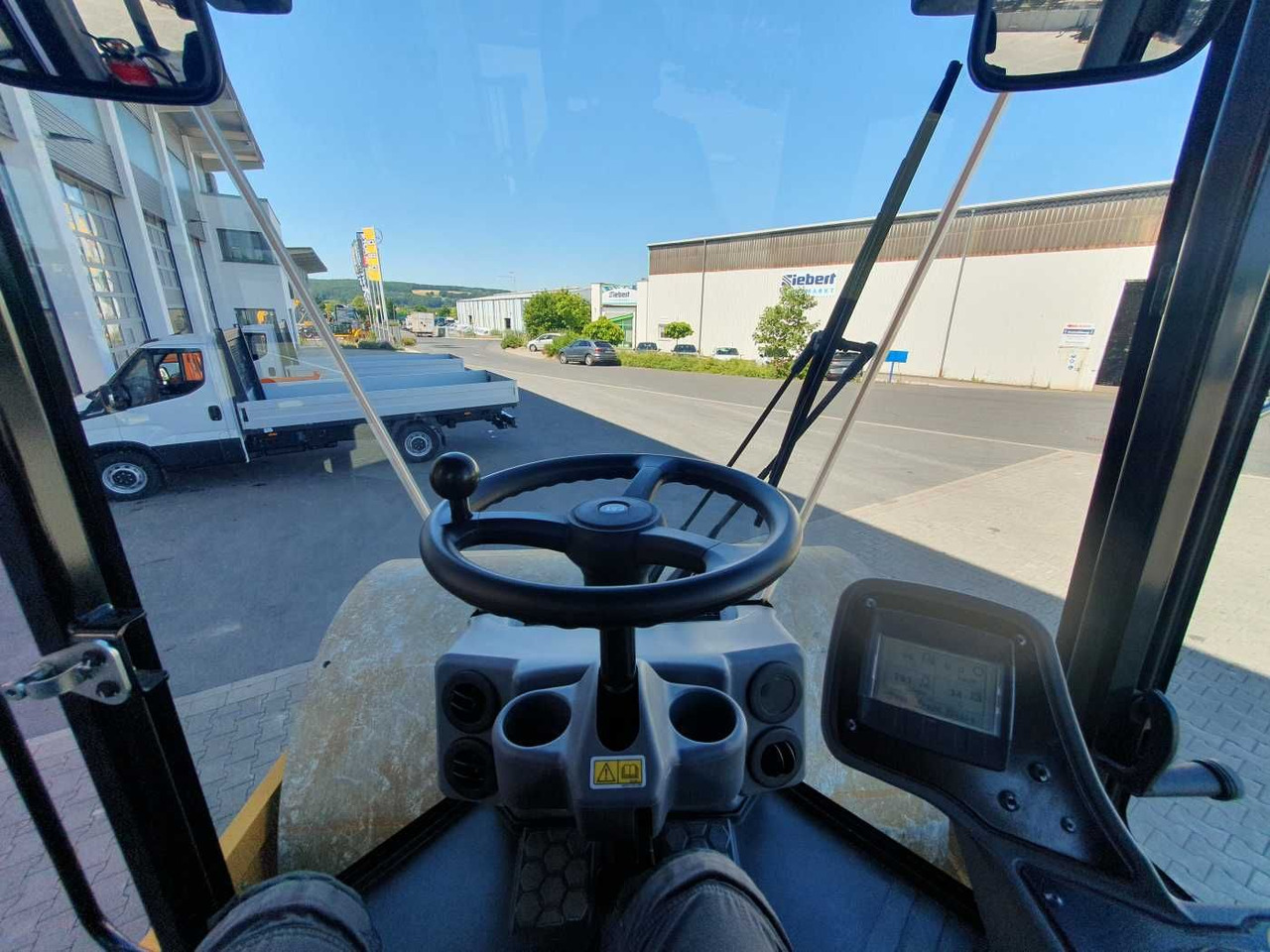 Compactador CAT CS66B Walzenzug / 2017 / nur 630h! / Klima: foto 11 Compactador CAT CS66B Walzenzug / 2017 / nur 630h! / Klima: foto 11