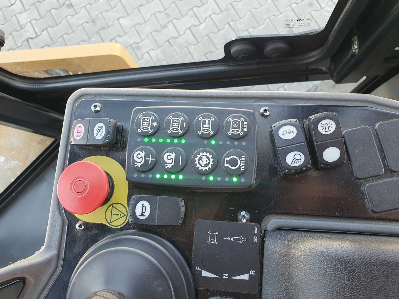 Compactador CAT CS66B Walzenzug / 2017 / nur 630h! / Klima: foto 13 Compactador CAT CS66B Walzenzug / 2017 / nur 630h! / Klima: foto 13