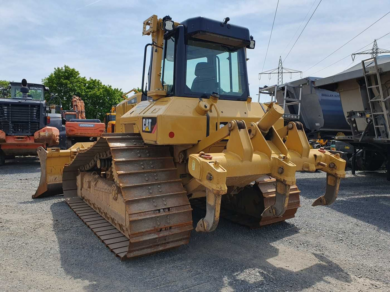 CAT D6N LGP / 8.524h / Klappschild / Ripper - Bulldozer: foto 4 CAT D6N LGP / 8.524h / Klappschild / Ripper - Bulldozer: foto 4
