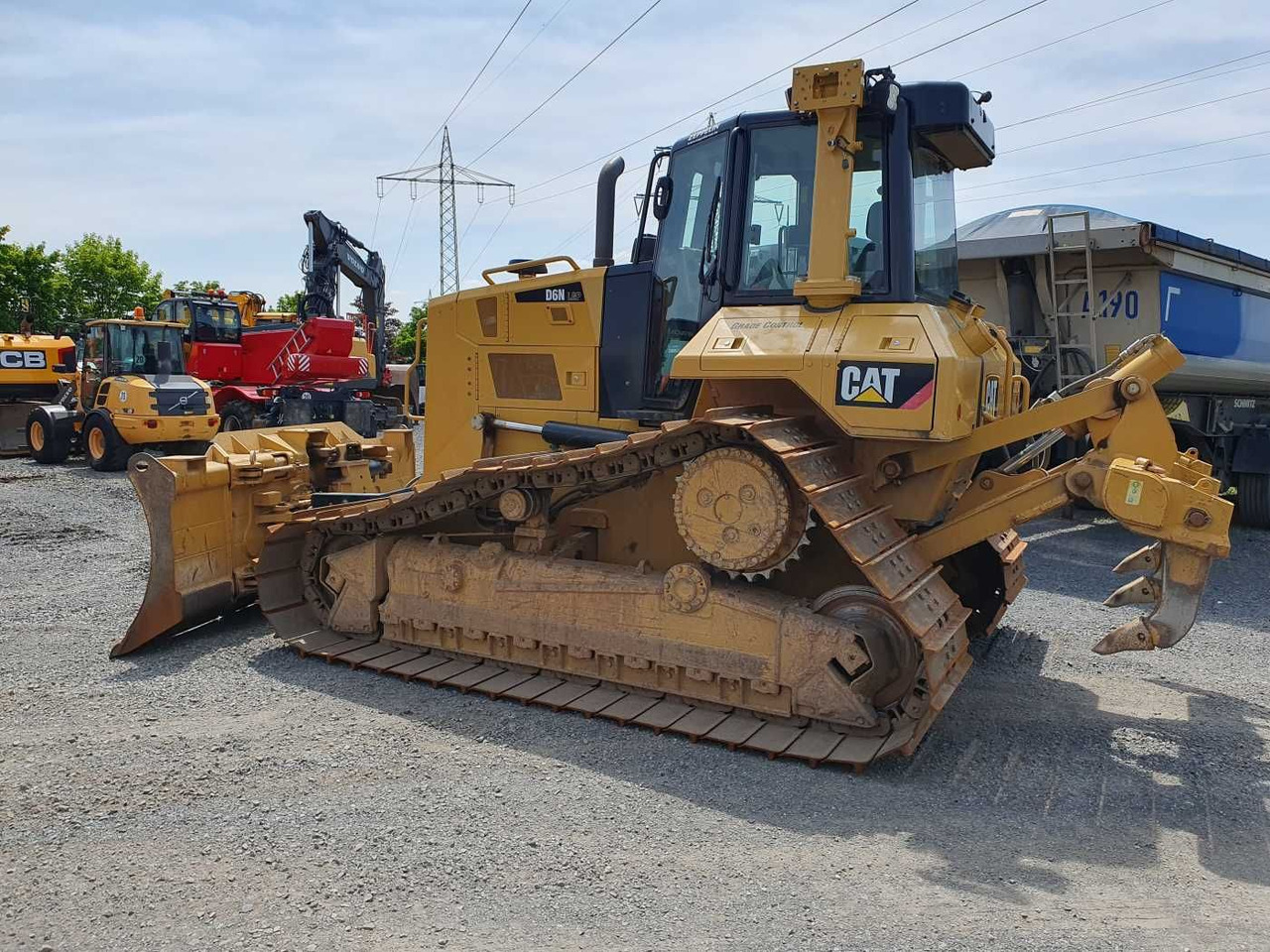 CAT D6N LGP / 8.524h / Klappschild / Ripper - Bulldozer: foto 3 CAT D6N LGP / 8.524h / Klappschild / Ripper - Bulldozer: foto 3