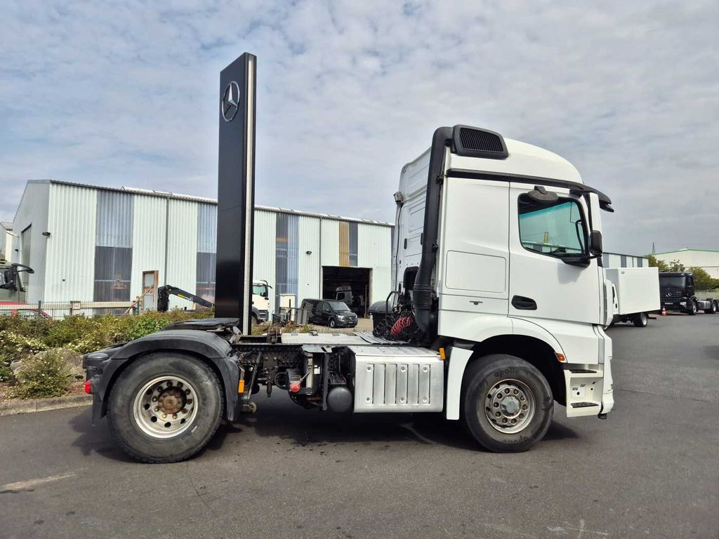 Mercedes-Benz Arocs 1845 LS 4x4 HAD Retarder Hydraulik Navi - Cabeza tractora: foto 5 Mercedes-Benz Arocs 1845 LS 4x4 HAD Retarder Hydraulik Navi - Cabeza tractora: foto 5