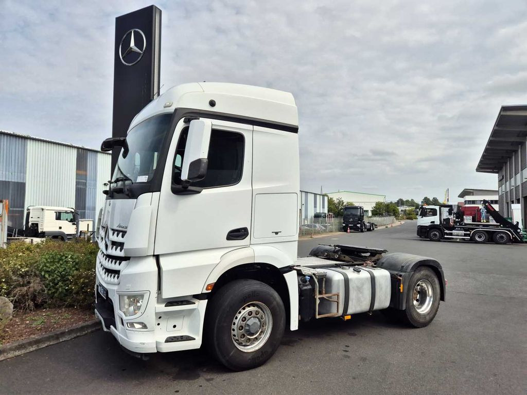 Mercedes-Benz Arocs 1845 LS 4x4 HAD Retarder Hydraulik Navi - Cabeza tractora: foto 2 Mercedes-Benz Arocs 1845 LS 4x4 HAD Retarder Hydraulik Navi - Cabeza tractora: foto 2