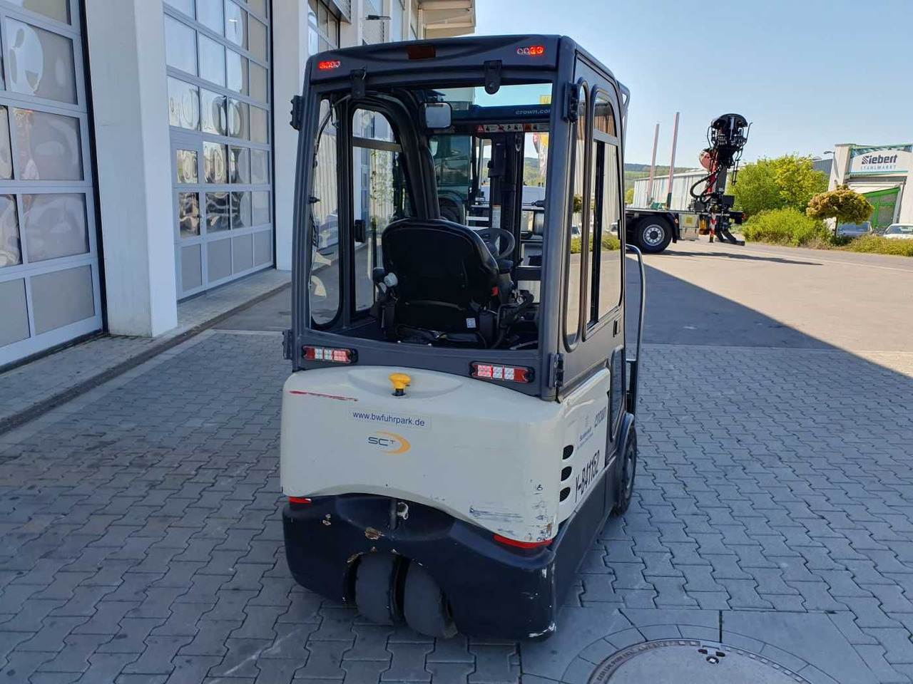 Crown SCT6020-1.3 /Triplex: 4.30m /Batterie 2020 - Carretilla elevadora eléctrica: foto 4 Crown SCT6020-1.3 /Triplex: 4.30m /Batterie 2020 - Carretilla elevadora eléctrica: foto 4