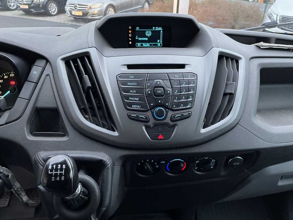 Furgón Ford Transit 470 L4 2.2 TDCi Regal+AHK: foto 14