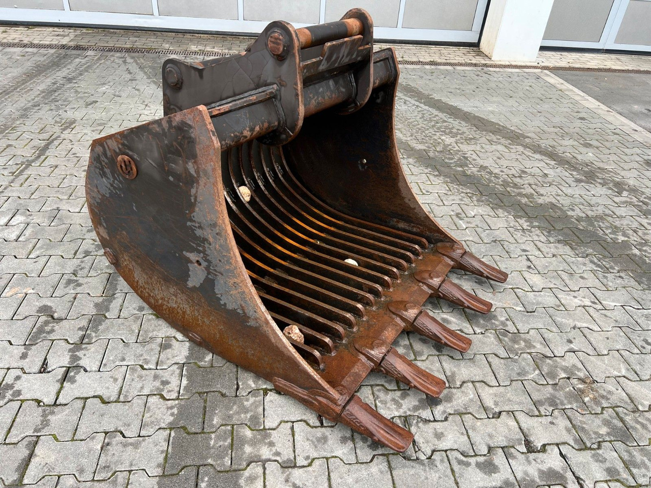 Henle K5S Sieblöffel / Löffel / OQ65 / 2020 - Cazo para excavadora: foto 2 Henle K5S Sieblöffel / Löffel / OQ65 / 2020 - Cazo para excavadora: foto 2