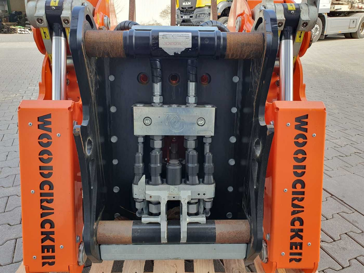 Leasing para Westtech G1250 Roderechen / Greifarme OQ65 DEMO Westtech G1250 Roderechen / Greifarme OQ65 DEMO: foto 11 Leasing para Westtech G1250 Roderechen / Greifarme OQ65 DEMO Westtech G1250 Roderechen / Greifarme OQ65 DEMO: foto 11