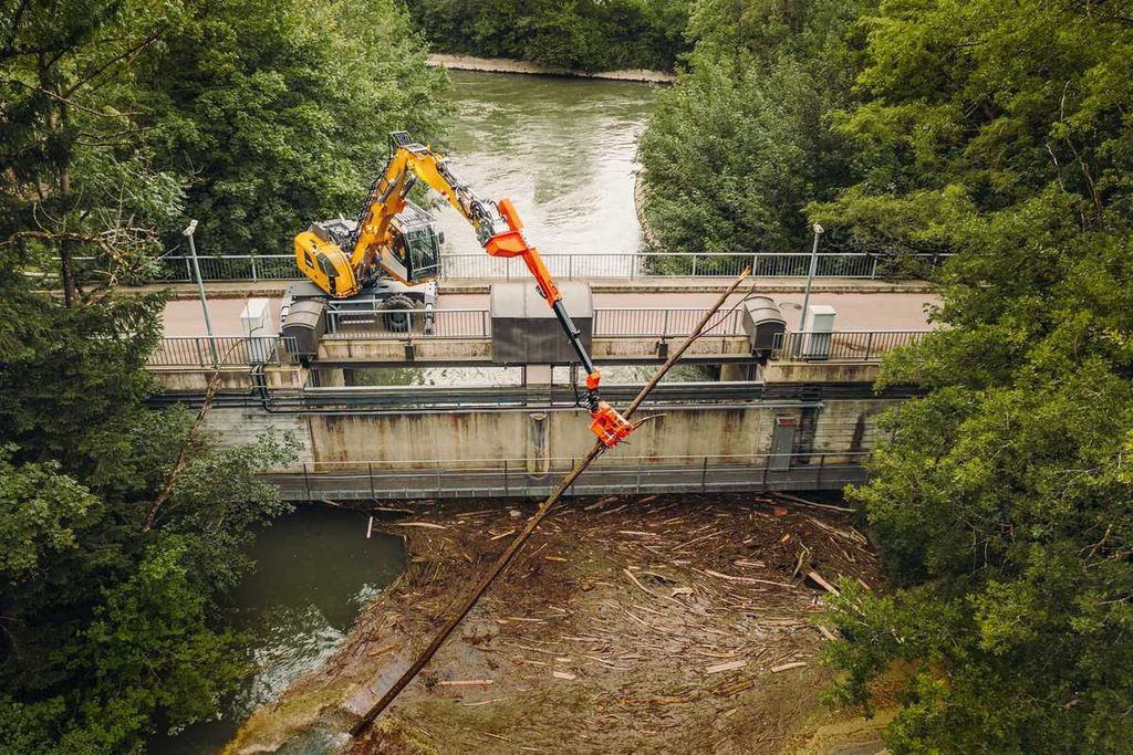 Westtech T4000 Telestufe / lagernd / CS510 crane Westtech T4000 Telestufe / lagernd / CS510 crane - Implemento para Maquinaria forestal: foto 2 Westtech T4000 Telestufe / lagernd / CS510 crane Westtech T4000 Telestufe / lagernd / CS510 crane - Implemento para Maquinaria forestal: foto 2