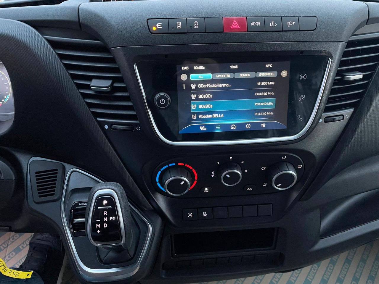 Furgoneta basculante Iveco Daily 35S14 A8*R3.450mm*Automatik*Kamera*2Sitze*: foto 12 Furgoneta basculante Iveco Daily 35S14 A8*R3.450mm*Automatik*Kamera*2Sitze*: foto 12