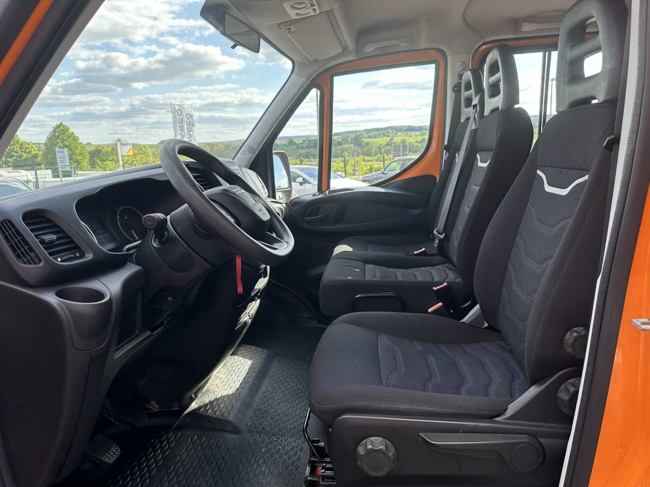 Furgoneta caja abierta Iveco Daily 35S14 Pritsche+Plane *AHK*Ladekran*7-Sitze: foto 10