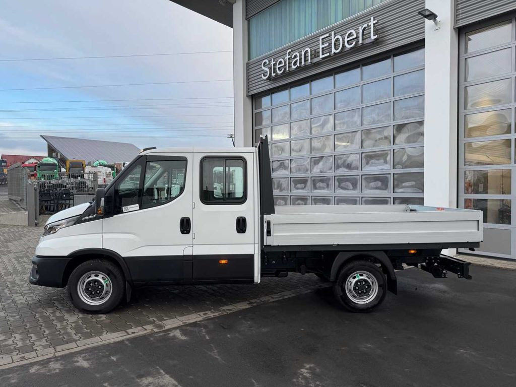 Iveco Daily 35S16 A8 Pritsche *7-Sitze*AHK*Automatik* Iveco Daily 35S16 A8 Pritsche *7-Sitze*AHK*Automatik* - Furgoneta caja abierta: foto 2 Iveco Daily 35S16 A8 Pritsche *7-Sitze*AHK*Automatik* Iveco Daily 35S16 A8 Pritsche *7-Sitze*AHK*Automatik* - Furgoneta caja abierta: foto 2