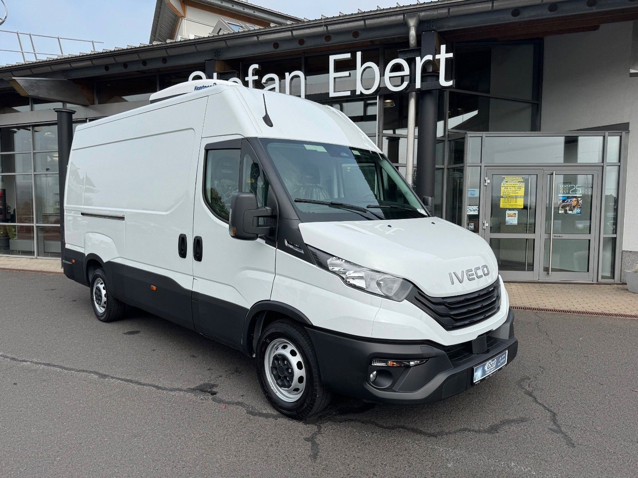 Iveco Daily 35S16 A8 *Standkühlung*Kamera*Automatik* - Furgoneta frigorifica: foto 1 Iveco Daily 35S16 A8 *Standkühlung*Kamera*Automatik* - Furgoneta frigorifica: foto 1