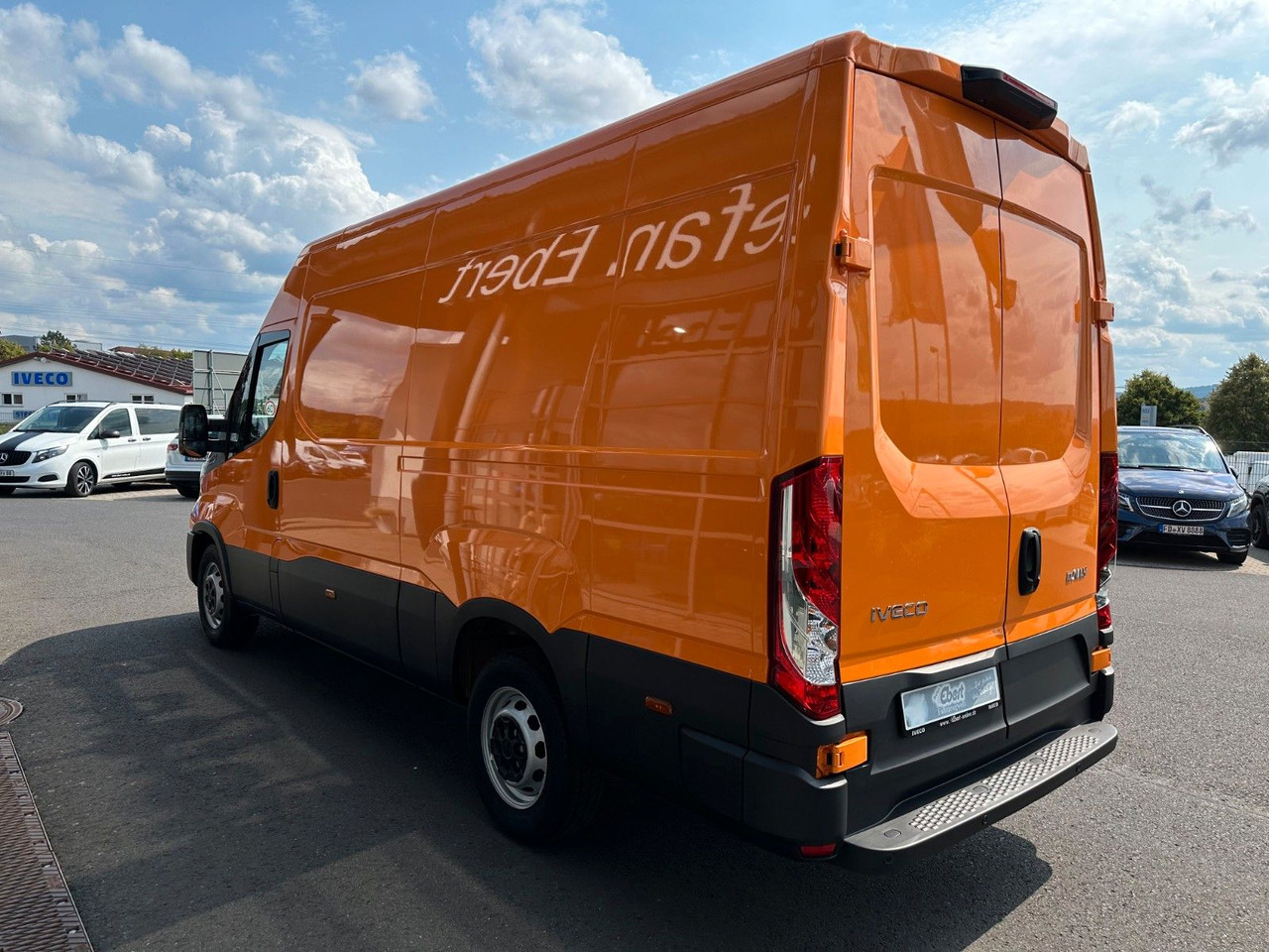 Iveco Daily 35S16 HA8 *R.3520mm*Neues Modell* - Furgón: foto 4 Iveco Daily 35S16 HA8 *R.3520mm*Neues Modell* - Furgón: foto 4