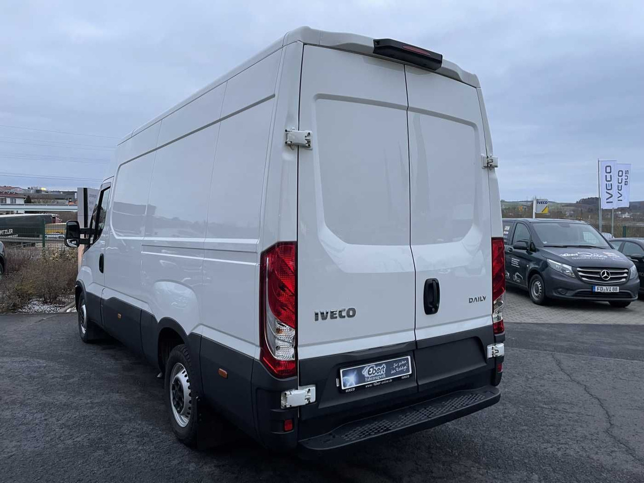 Iveco Daily 35S16 *Klima*L3.520mm* - Furgón: foto 4 Iveco Daily 35S16 *Klima*L3.520mm* - Furgón: foto 4