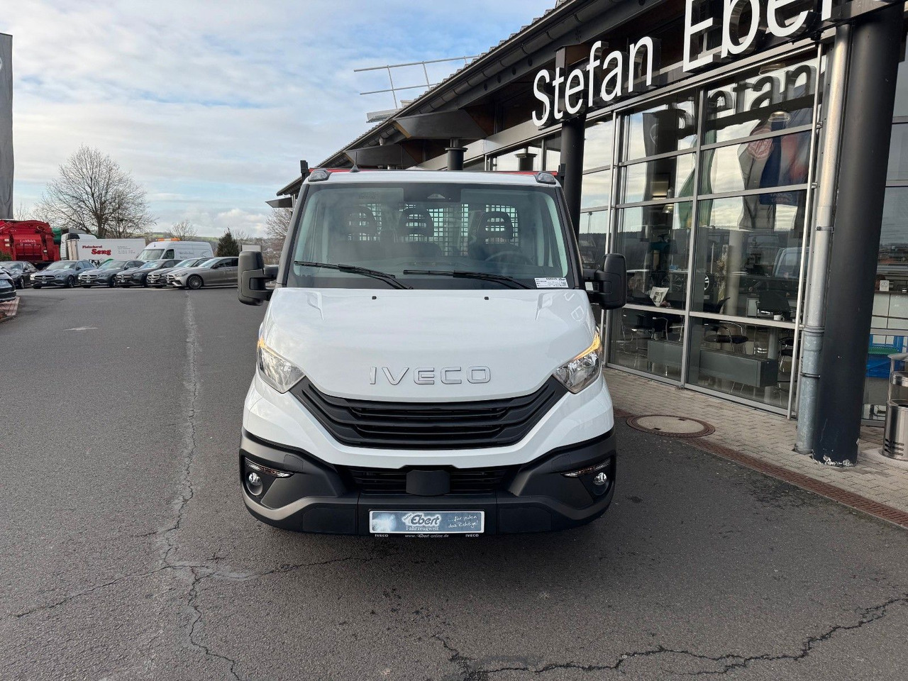 Iveco Daily 35S16 *R.3750mm*Automatik*AHK*Kamera* - Furgoneta caja abierta: foto 2 Iveco Daily 35S16 *R.3750mm*Automatik*AHK*Kamera* - Furgoneta caja abierta: foto 2