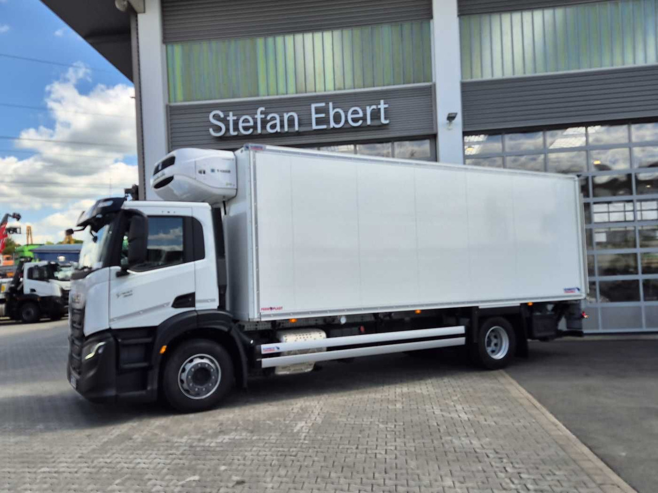 Iveco S-Way AD190S40/FP ThermoKing T-1000R LBW Tür AHK - Camión frigorífico: foto 3 Iveco S-Way AD190S40/FP ThermoKing T-1000R LBW Tür AHK - Camión frigorífico: foto 3