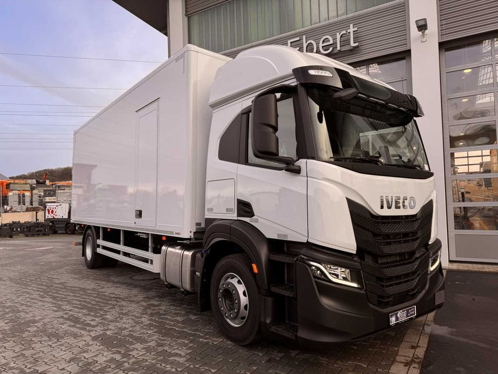 Iveco S-Way AT190S40/P LBW 2.000kg Tür Navi Bett - Camión caja cerrada: foto 1 Iveco S-Way AT190S40/P LBW 2.000kg Tür Navi Bett - Camión caja cerrada: foto 1