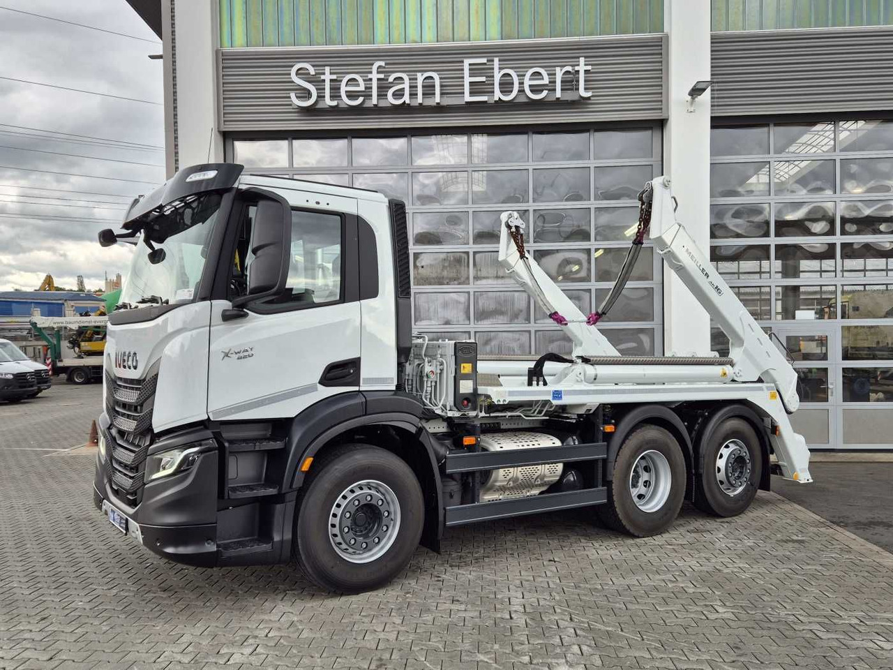 Iveco X-Way AD280X42Y/PS 6x2 Meiller 16. T Funk Lift - Camión volquete: foto 4 Iveco X-Way AD280X42Y/PS 6x2 Meiller 16. T Funk Lift - Camión volquete: foto 4