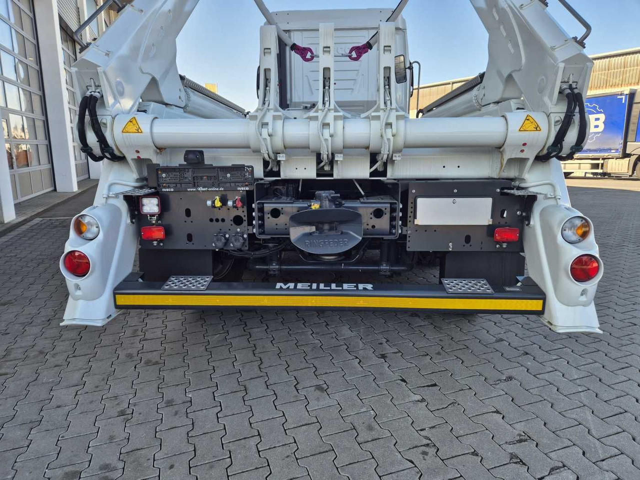 Camión volquete Iveco X-Way AS280X46Y/PS ON 6x2 Meiller AK16 Intarder: foto 8