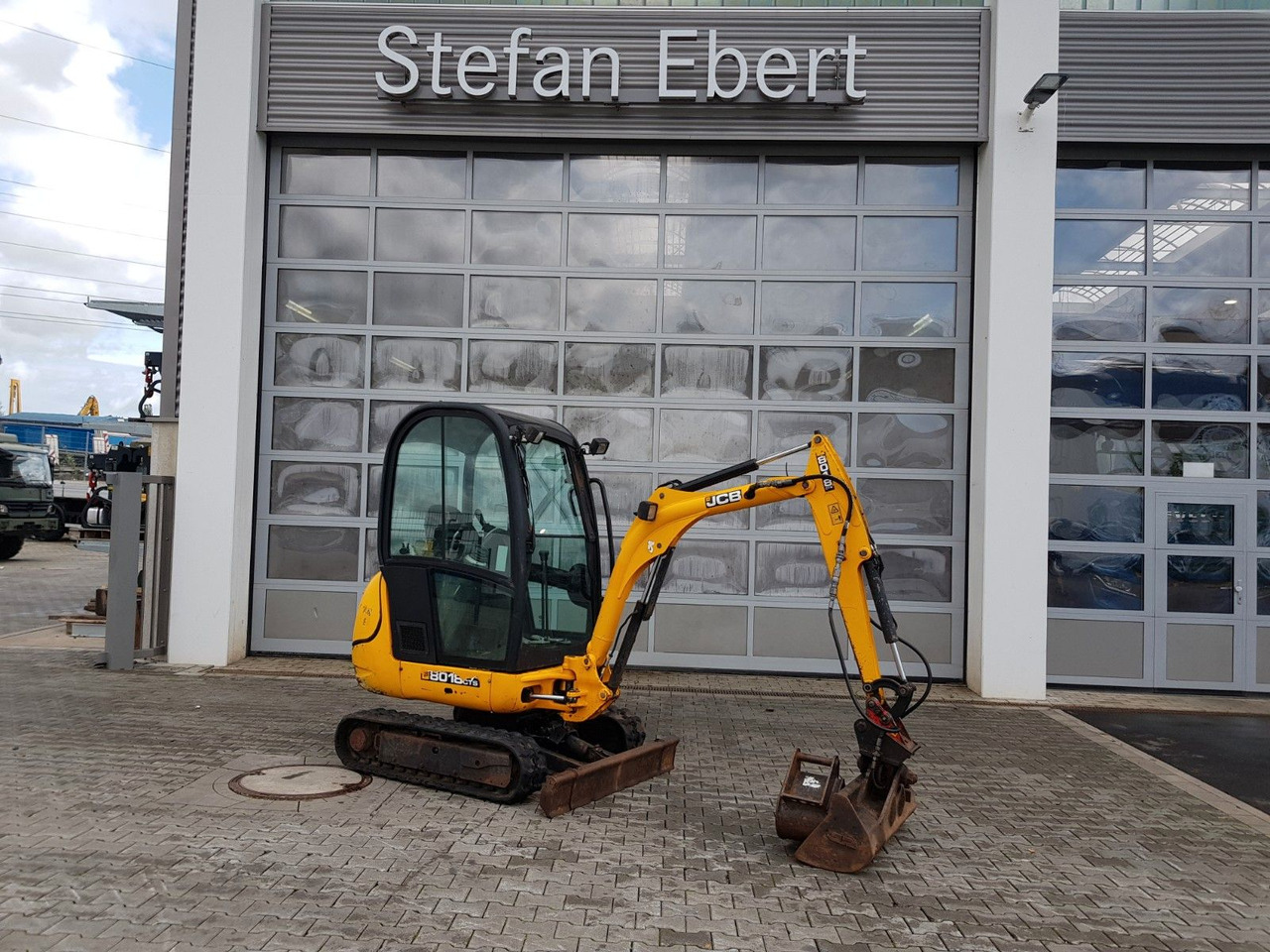 JCB 8018 / 3.420h / hydrl. Grabenräumer / Tieflöffel - Miniexcavadora: foto 1 JCB 8018 / 3.420h / hydrl. Grabenräumer / Tieflöffel - Miniexcavadora: foto 1