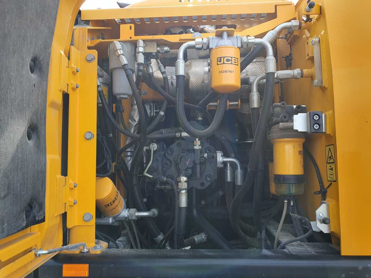 Excavadora de ruedas JCB JS 175 W / 2024 / nur 622h! / 1x Tieflöffel: foto 9