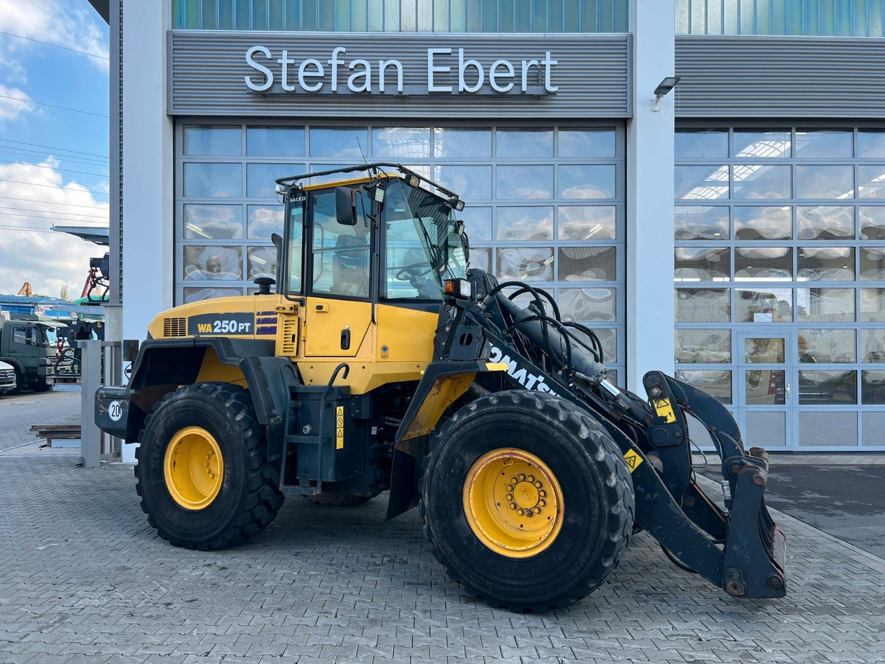 Komatsu WA 250 PT - 5H / 12.390h / - Cargadora de ruedas: foto 1 Komatsu WA 250 PT - 5H / 12.390h / - Cargadora de ruedas: foto 1