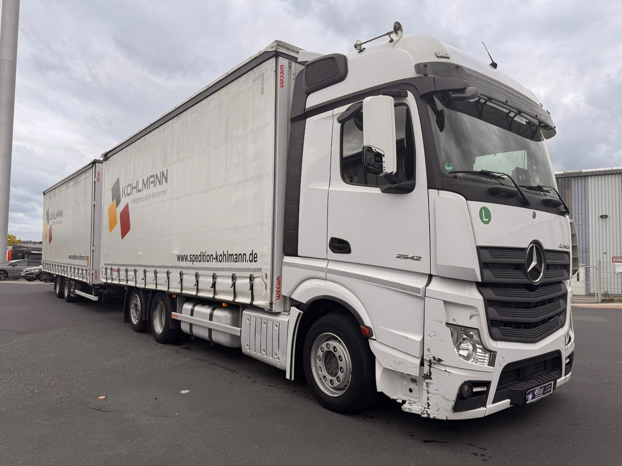 Mercedes-Benz Actros 2542 LnR 6x2 Retarder Standklima - Camión lona: foto 3 Mercedes-Benz Actros 2542 LnR 6x2 Retarder Standklima - Camión lona: foto 3