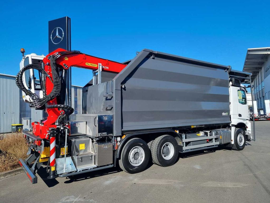 Mercedes-Benz Arocs 2751L HAD + Q170L (11,5m!) -EBERT-Fäll-LKW - Camión forestal, Camión grúa: foto 5 Mercedes-Benz Arocs 2751L HAD + Q170L (11,5m!) -EBERT-Fäll-LKW - Camión forestal, Camión grúa: foto 5