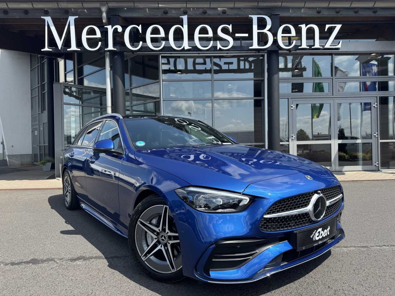 Mercedes-Benz C 200d AMG+Pano+Distr+Digital+AHK+HUD+360+IHC+ - Coche familiar: foto 1 Mercedes-Benz C 200d AMG+Pano+Distr+Digital+AHK+HUD+360+IHC+ - Coche familiar: foto 1