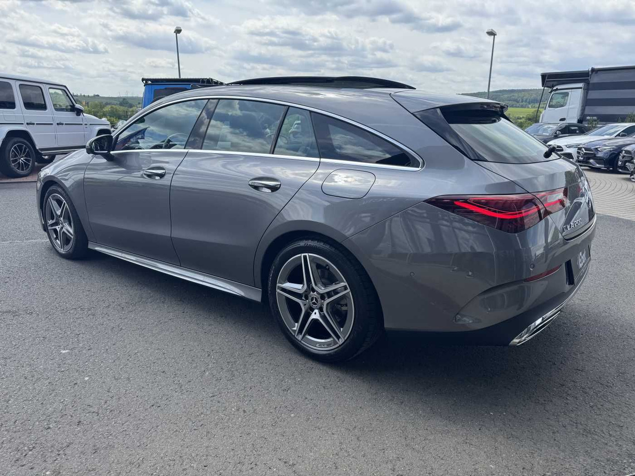 Mercedes-Benz CLA 200 AMG+Pano+MultiBeam+DistrPro+HUD+360 - Coche: foto 3 Mercedes-Benz CLA 200 AMG+Pano+MultiBeam+DistrPro+HUD+360 - Coche: foto 3