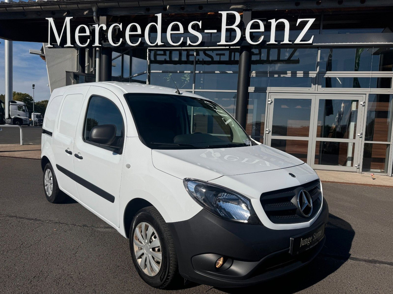 Mercedes-Benz Citan 108 CDI Regal Klima - Furgoneta pequeña: foto 1 Mercedes-Benz Citan 108 CDI Regal Klima - Furgoneta pequeña: foto 1