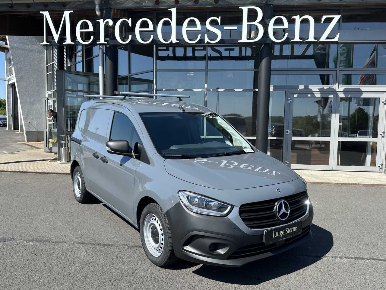Mercedes-Benz Citan 108 CDI Regal Klima - Furgoneta pequeña: foto 1 Mercedes-Benz Citan 108 CDI Regal Klima - Furgoneta pequeña: foto 1