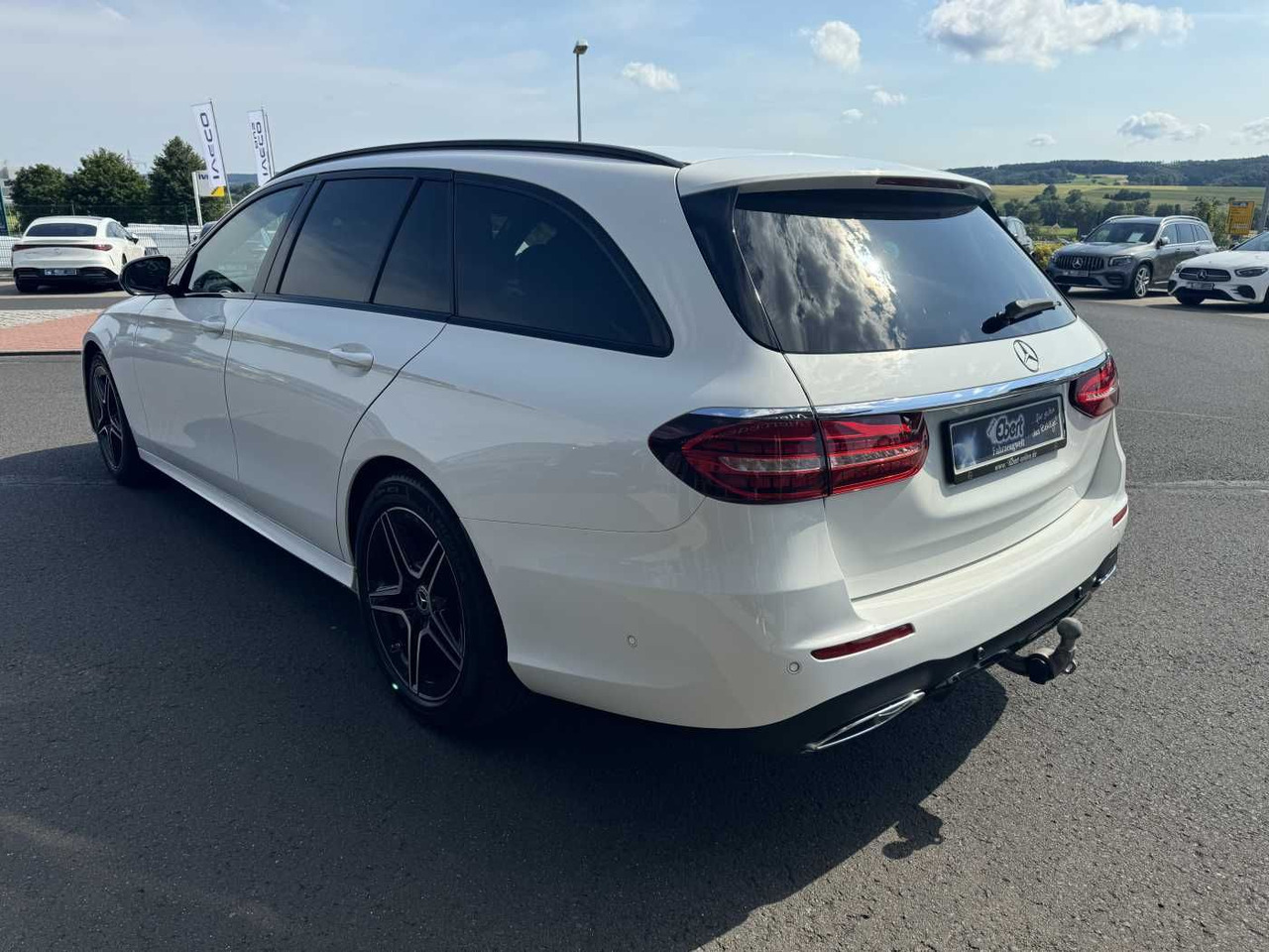 Mercedes-Benz E 220d T AMG+Pano+AHK+Night+TotW+ RKamera+Ambien - Coche: foto 3 Mercedes-Benz E 220d T AMG+Pano+AHK+Night+TotW+ RKamera+Ambien - Coche: foto 3
