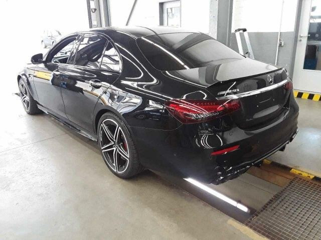 Mercedes-Benz E 63 AMG S Pano+Burm+AirM+HUD+360+uvm. - Sedan: foto 2 Mercedes-Benz E 63 AMG S Pano+Burm+AirM+HUD+360+uvm. - Sedan: foto 2