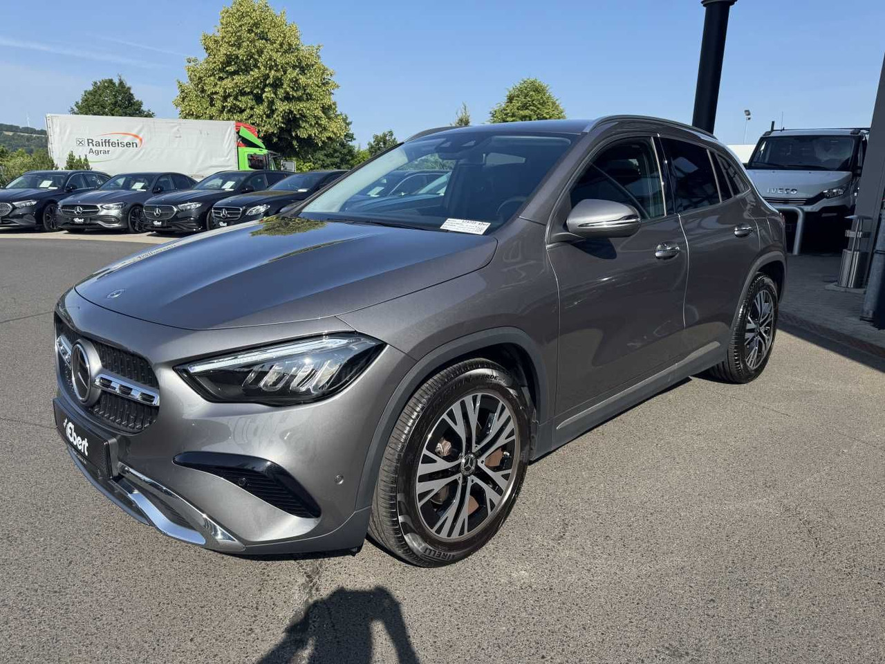 Mercedes-Benz GLA 200d 4M Progressive+Distr+Ambiente+Offroad - SUV/ Todoterreno: foto 2 Mercedes-Benz GLA 200d 4M Progressive+Distr+Ambiente+Offroad - SUV/ Todoterreno: foto 2