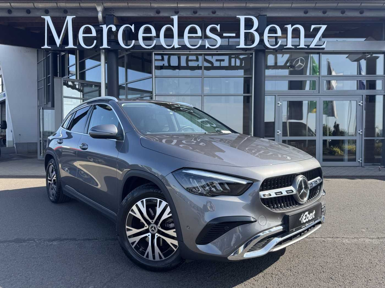 Mercedes-Benz GLA 200d 4M Progressive+Distr+Ambiente+Offroad - SUV/ Todoterreno: foto 1 Mercedes-Benz GLA 200d 4M Progressive+Distr+Ambiente+Offroad - SUV/ Todoterreno: foto 1